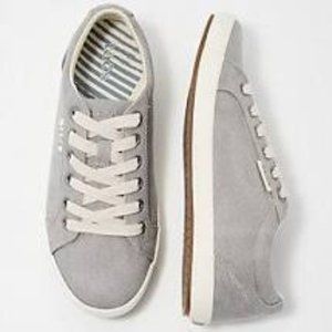 Taos Moc Star size 8.5